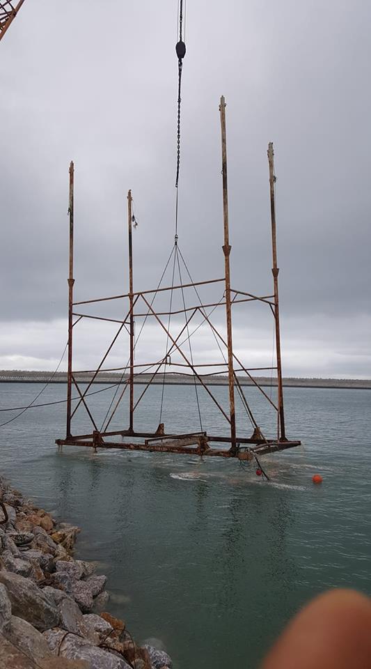 Expertises et Travaux Sous-Marins/ underwater works